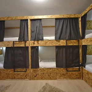 Hostel S&s