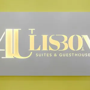 Гостевой дом 4u Airport, Лиссабон