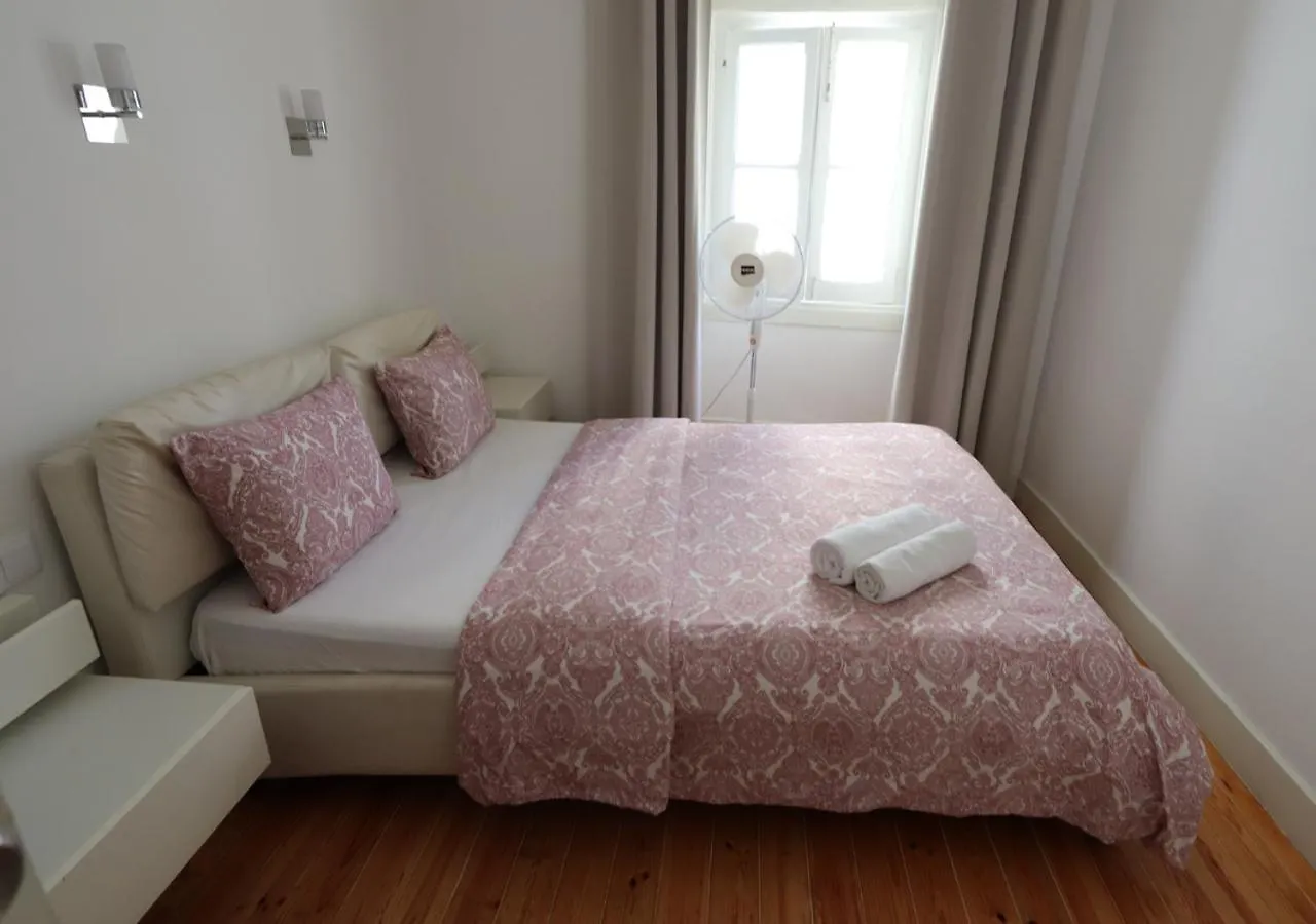 **  Welcome Guest House Lissabon Portugal
